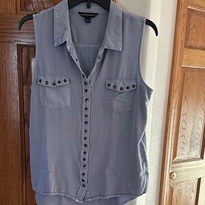 Rock & Republic Light Gray Button-Up Shirt